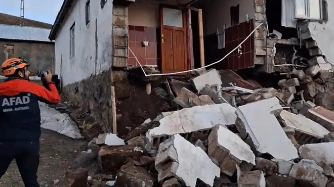 Ağrı’da 4,3 büyüklüğünde deprem-Haber-Manset