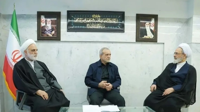 İran'ın Yeni Lideri Ayetullah Arafi'den Sert Mesaj-Haber-Manset