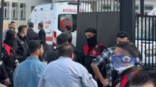İstanbul’da okulda yine bıçaklı saldırı!-Haber-Manset