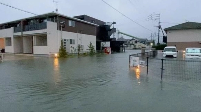 Japonya’da sel felaketi: 23 kişi yaralandı, yüzlerce araç sular altında kaldı-Haber-Manset