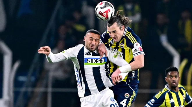 Kadıköy’de Uzatma Şoku! Fenerbahçe Galibiyeti 90+10’da Kaçırdı-Haber-Manset